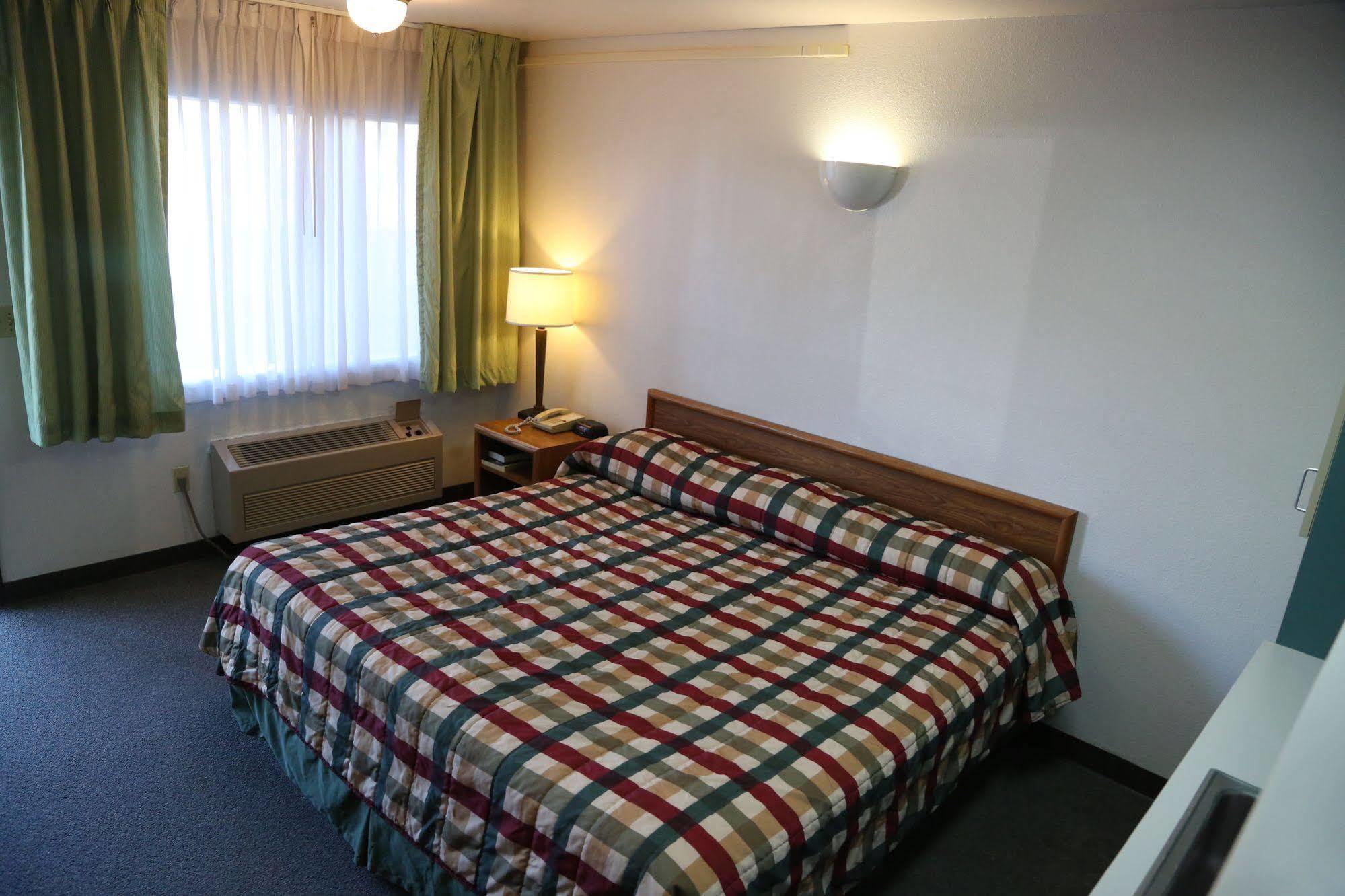 Idaho Inn Москоу Екстериор снимка