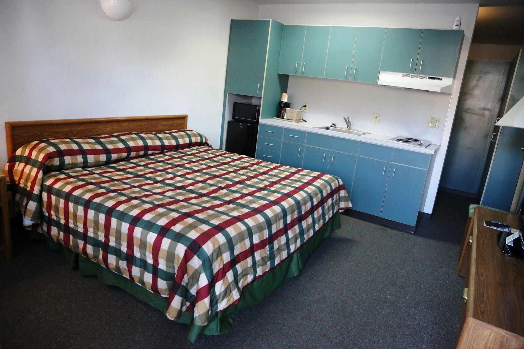 Idaho Inn Москоу Екстериор снимка