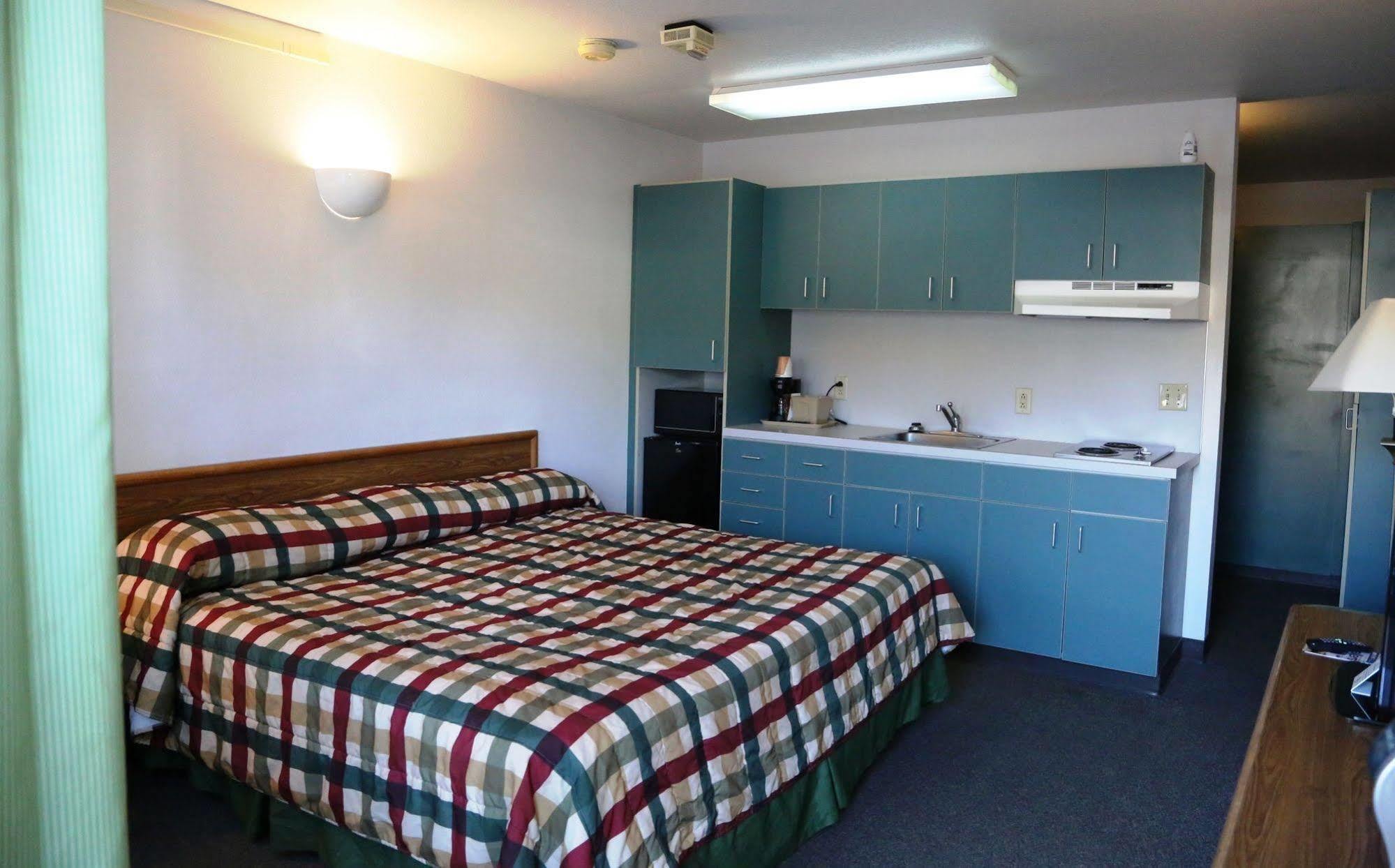 Idaho Inn Москоу Екстериор снимка