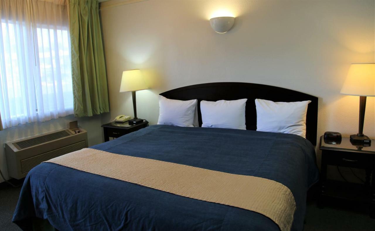 Idaho Inn Москоу Екстериор снимка